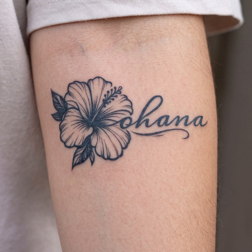 Tatouage ephemere ohana citation avec fleur résultat naturel et réaliste encre de jagua longue tenue jusqu'à 2 semaines